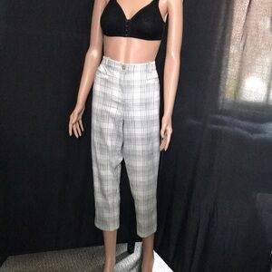 Ann Taylor Gray and White Plaid Cropped Trousers